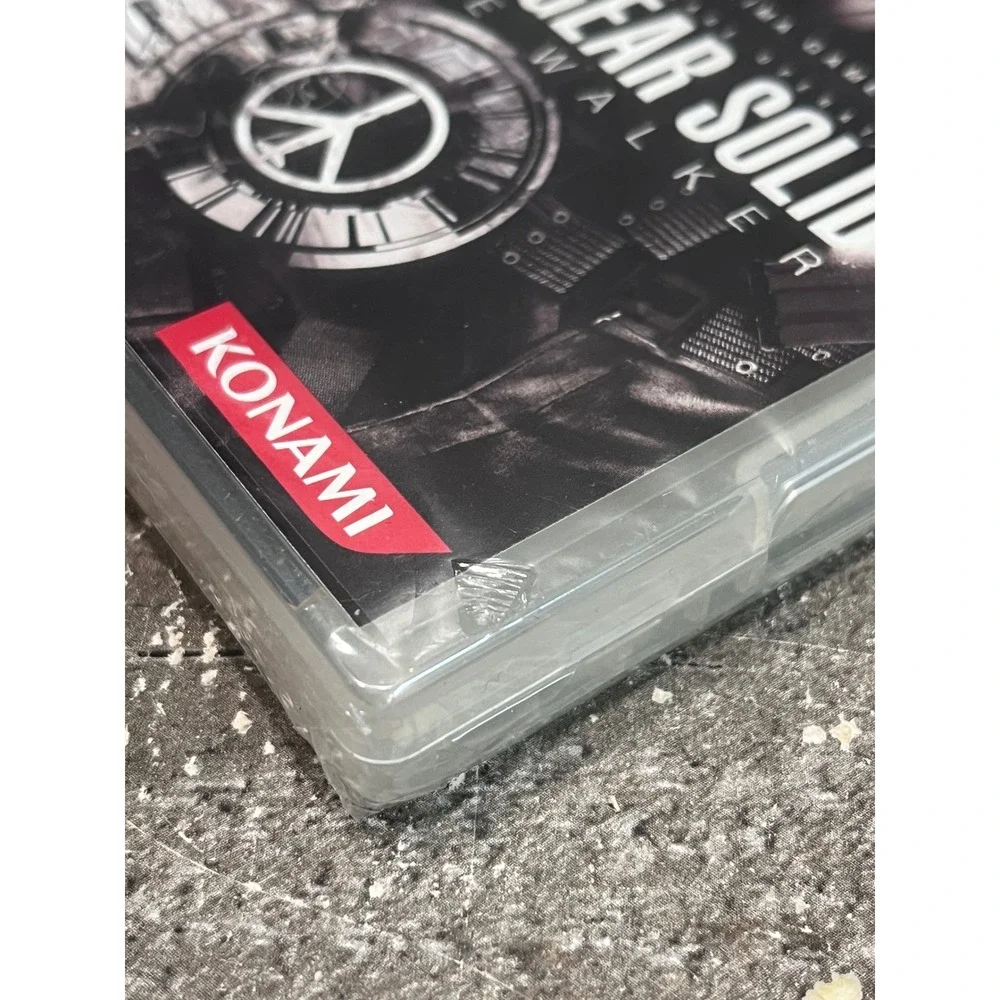Metal Gear Solid Peace Walker Sony PSP New Sealed Konami Hideo Kojima ULUS-10509